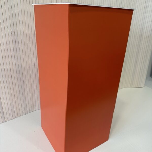 60cm Red Cake Plinth (Outlet)